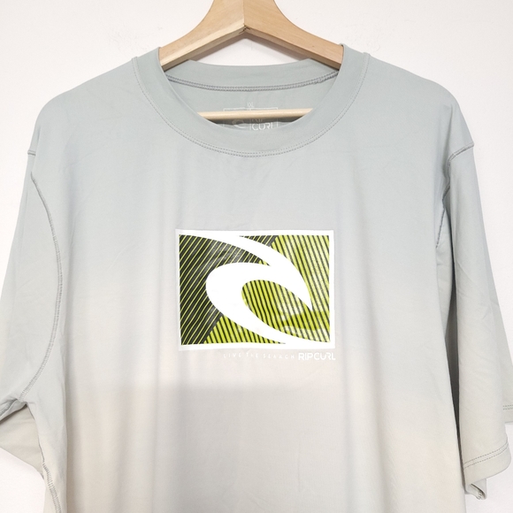 Rip Curl lcon Short Sleeve 50 upf. - Picture 2 of 9